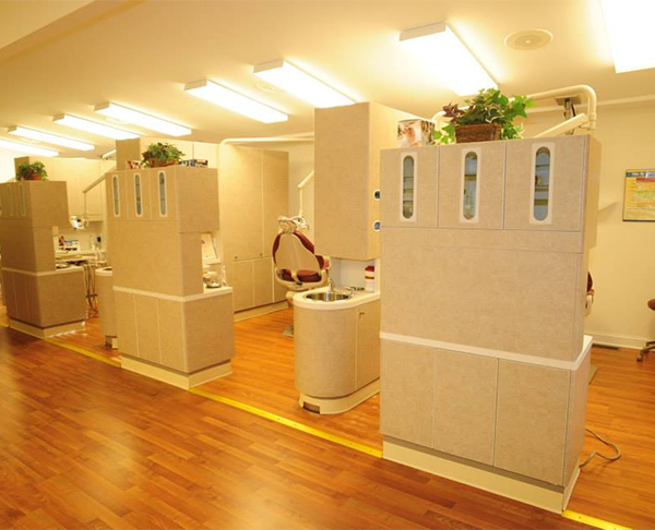 Dentist in Grayson